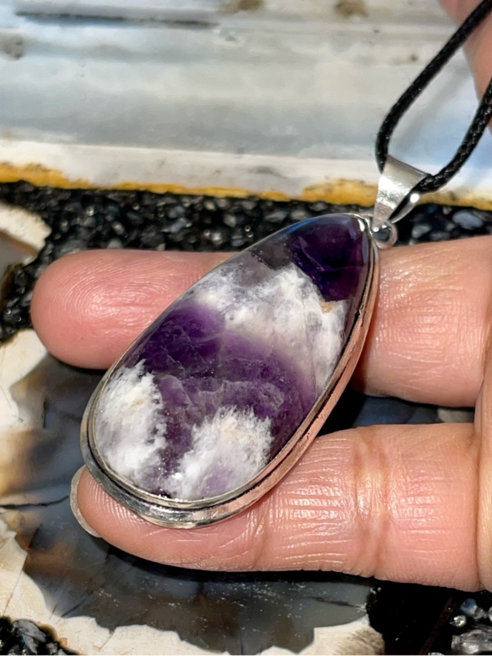 Chevron Amethyst Pendant 2 1/2” - Picture 10 of 17